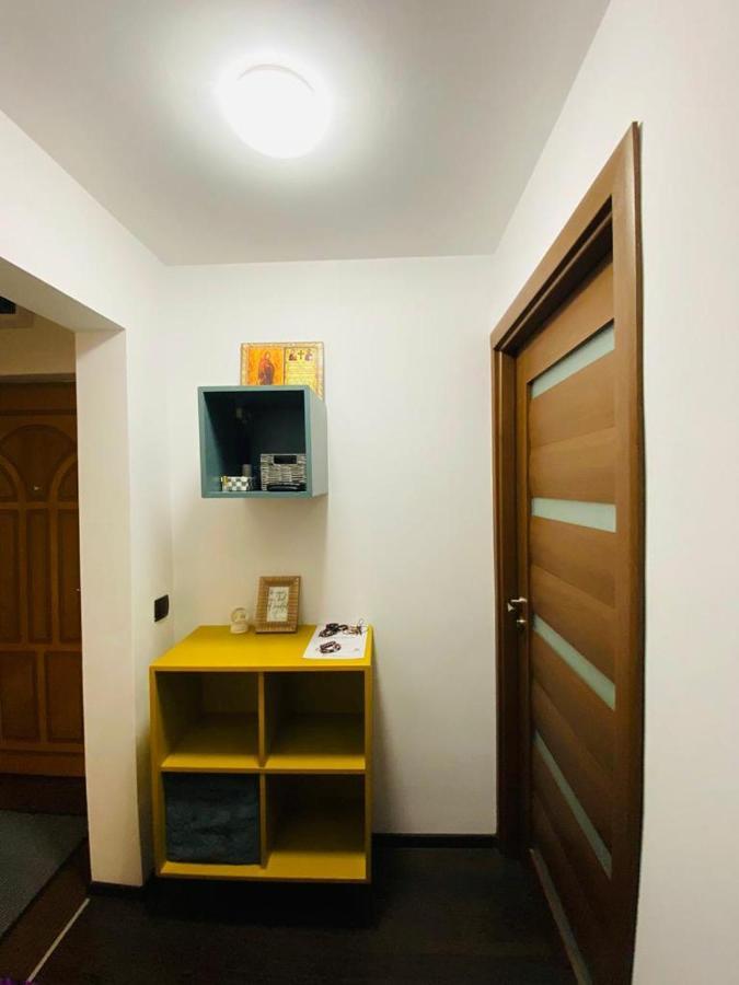 Aparthotel City Center Targu Ocna Esterno foto