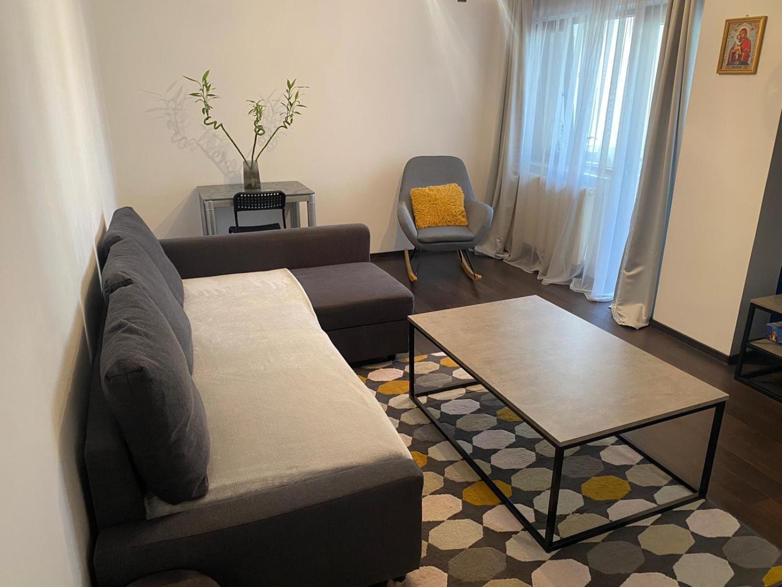Aparthotel City Center Targu Ocna Esterno foto